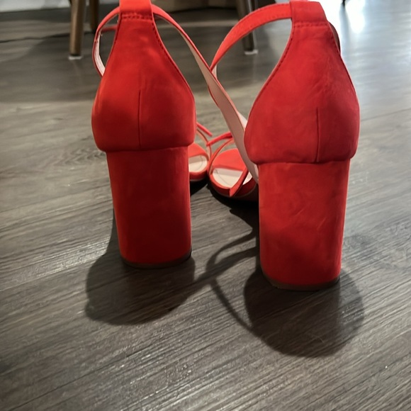 Like New H&M Red Heels - Picture 7 of 7